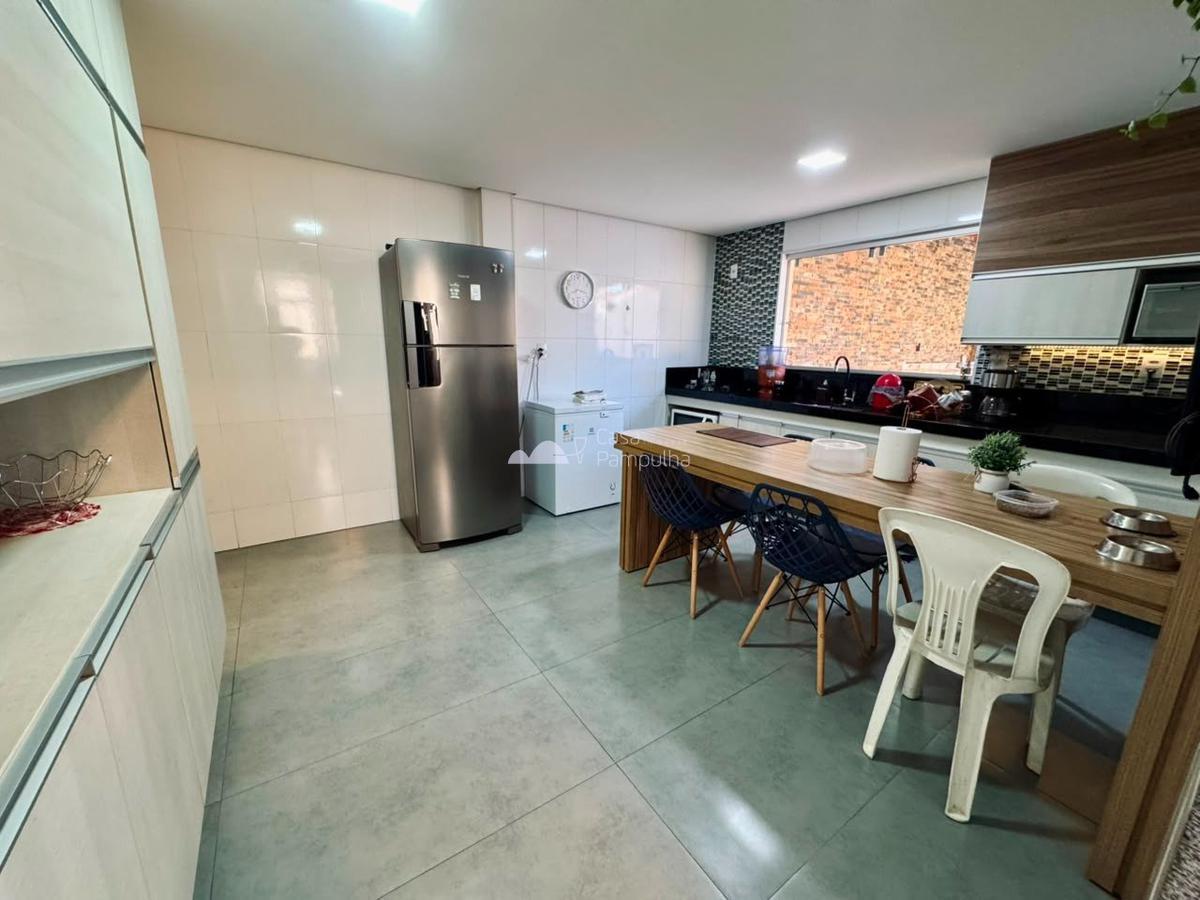 Casa, Rio Branco, 2 Quartos, 4 Vagas