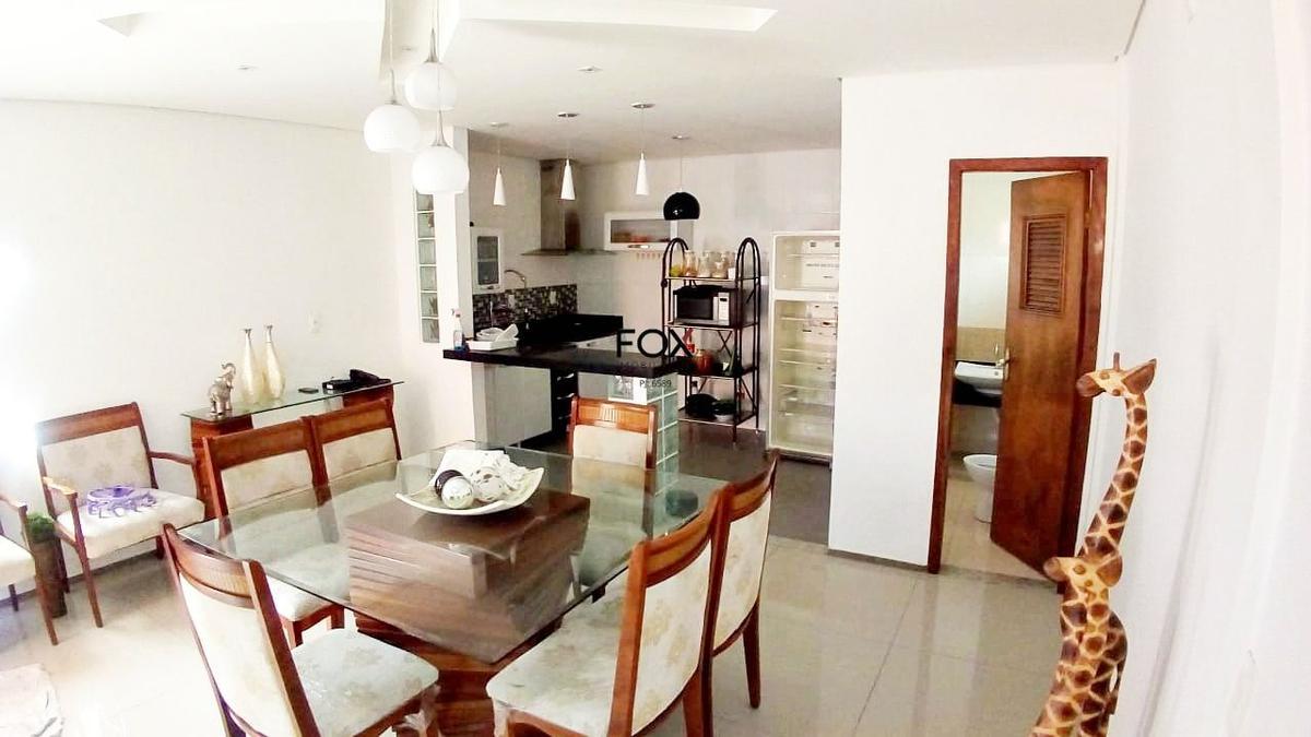 Casa, Camargos, 4 Quartos, 5 Vagas, 2 Suítes