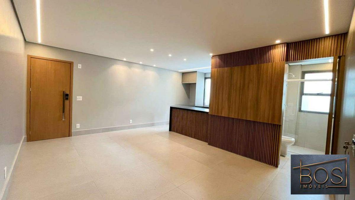 Apartamento, Funcionários, 2 Quartos, 2 Vagas, 1 Suíte