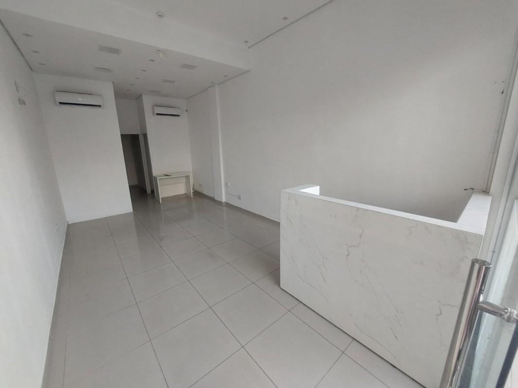 Andar, Castelo, 0 Quarto, 0 Vaga