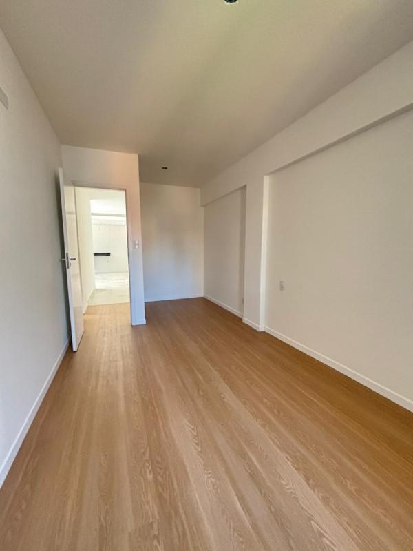 Apartamento, Sagrada Família, 3 Quartos, 2 Vagas, 1 Suíte