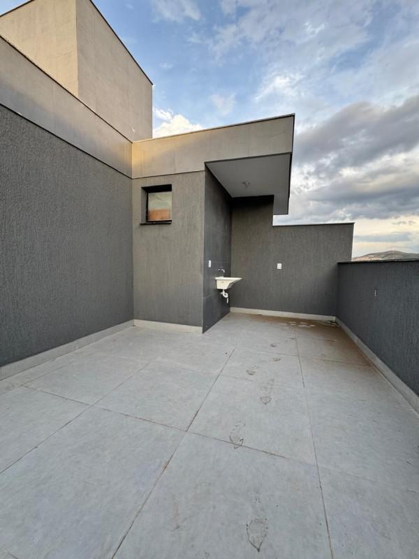 Cobertura, Sagrada Família, 3 Quartos, 2 Vagas, 1 Suíte