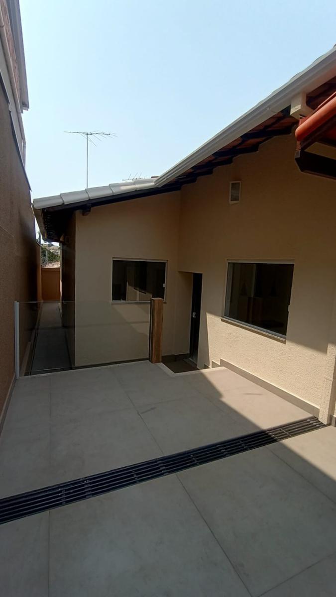 Casa, Candelária, 3 Quartos, 1 Vaga