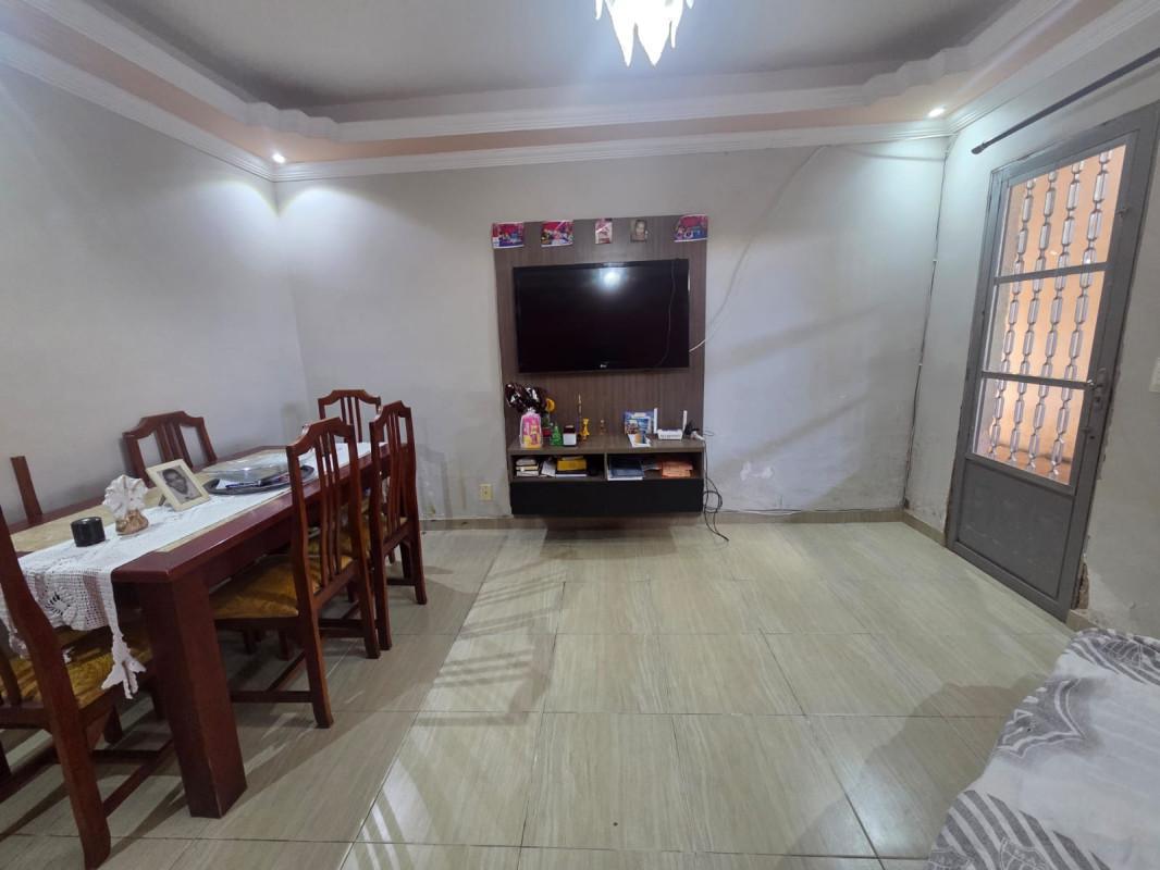 Casa, Parque Xangri-lá, 2 Quartos, 2 Vagas, 1 Suíte