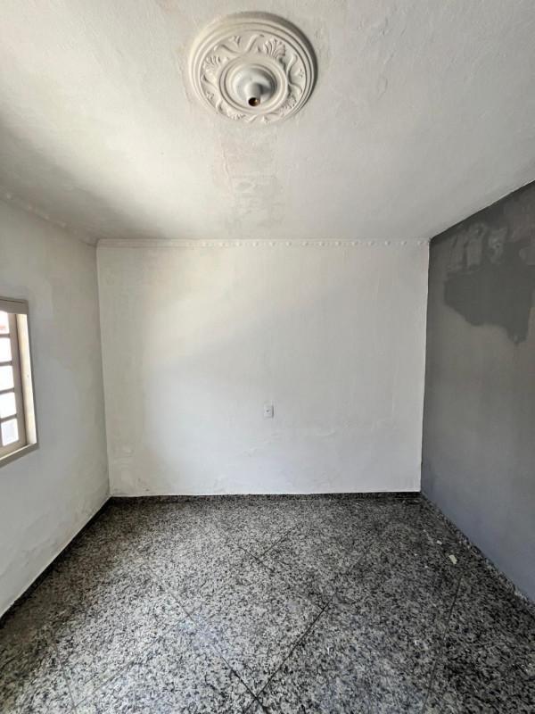 Casa, Conjunto Habitacional Centenário, 2 Quartos, 0 Vaga