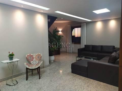 Casa, Camargos, 4 Quartos, 0 Vaga, 2 Suítes