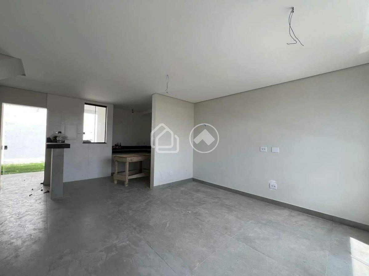 Casa, Ouro Preto, 3 Quartos, 4 Vagas, 1 Suíte