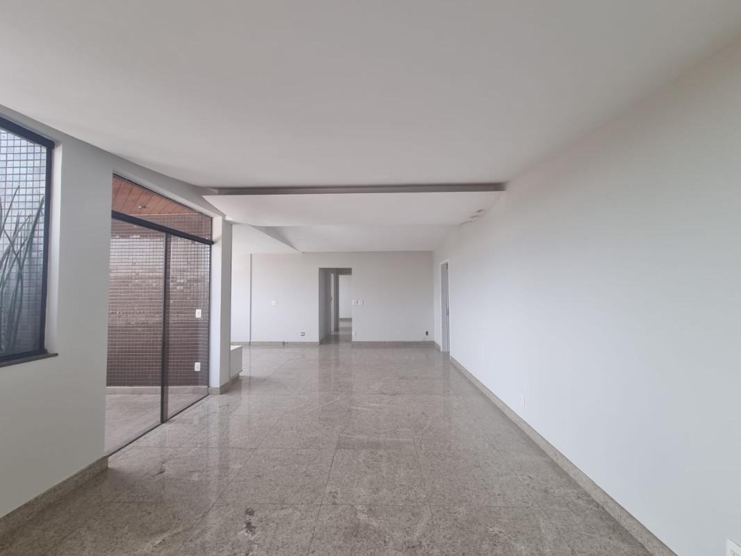 Apartamento, Barreiro, 3 Quartos, 2 Vagas, 1 Suíte