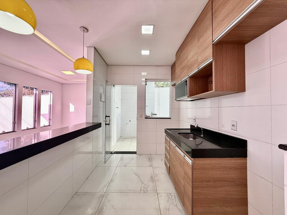 Casa, São João Batista (venda Nova), 3 Quartos, 2 Vagas, 1 Suíte