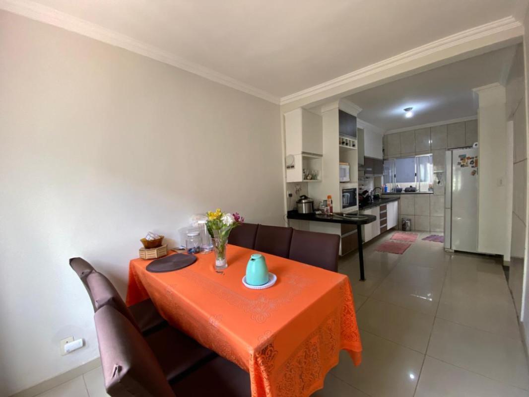 Casa, Estrela do Oriente, 3 Quartos, 2 Vagas, 1 Suíte