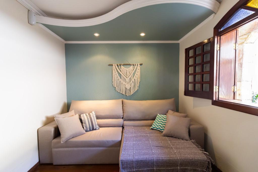 Casa, Sagrada Família, 4 Quartos, 6 Vagas, 1 Suíte