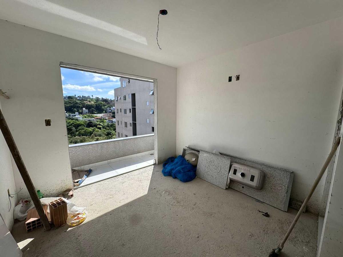 Cobertura, Cabral, 2 Quartos, 2 Vagas, 1 Suíte
