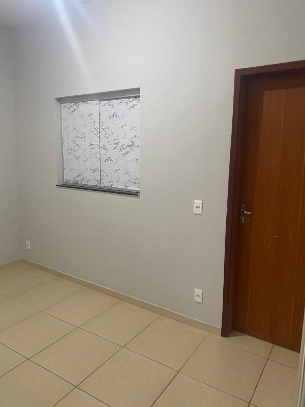 Quitinete, Centro, 1 Quarto, 0 Vaga