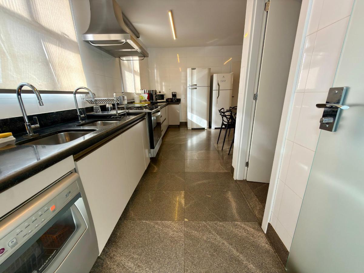 Apartamento, Jardim Atlântico, 4 Quartos, 2 Vagas, 4 Suítes