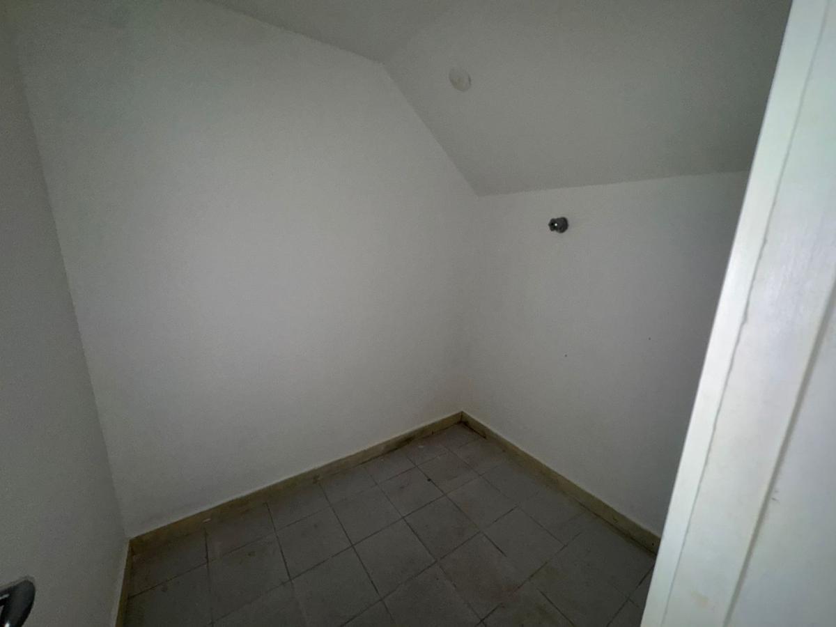 Casa Comercial, Floresta, 20 Quartos, 2 Vagas