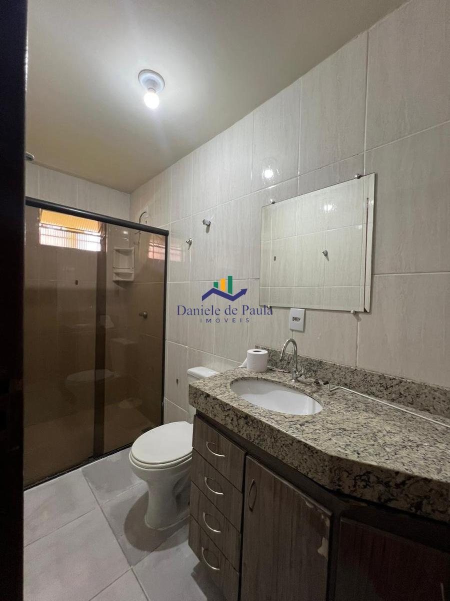 Casa, Conjunto Habitacional Bueno Franco, 4 Quartos, 2 Vagas, 2 Suítes