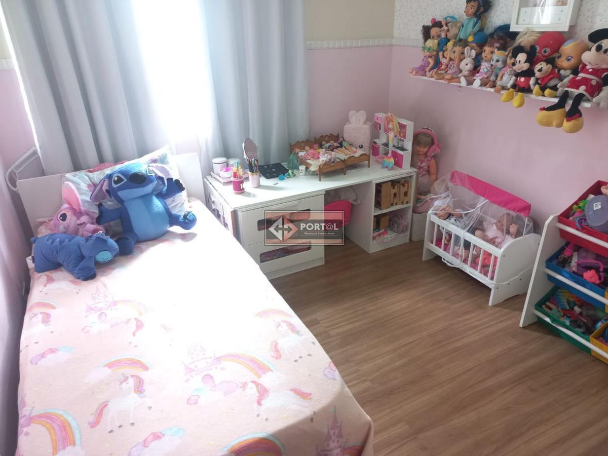 Casa, Vila Clóris, 3 Quartos, 4 Vagas, 1 Suíte