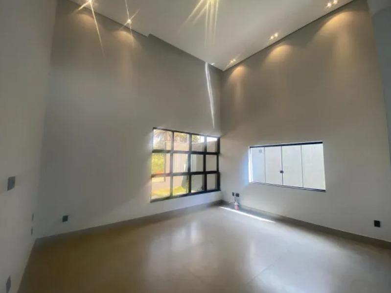 Casa, Montreal, 3 Quartos, 4 Vagas, 3 Suítes