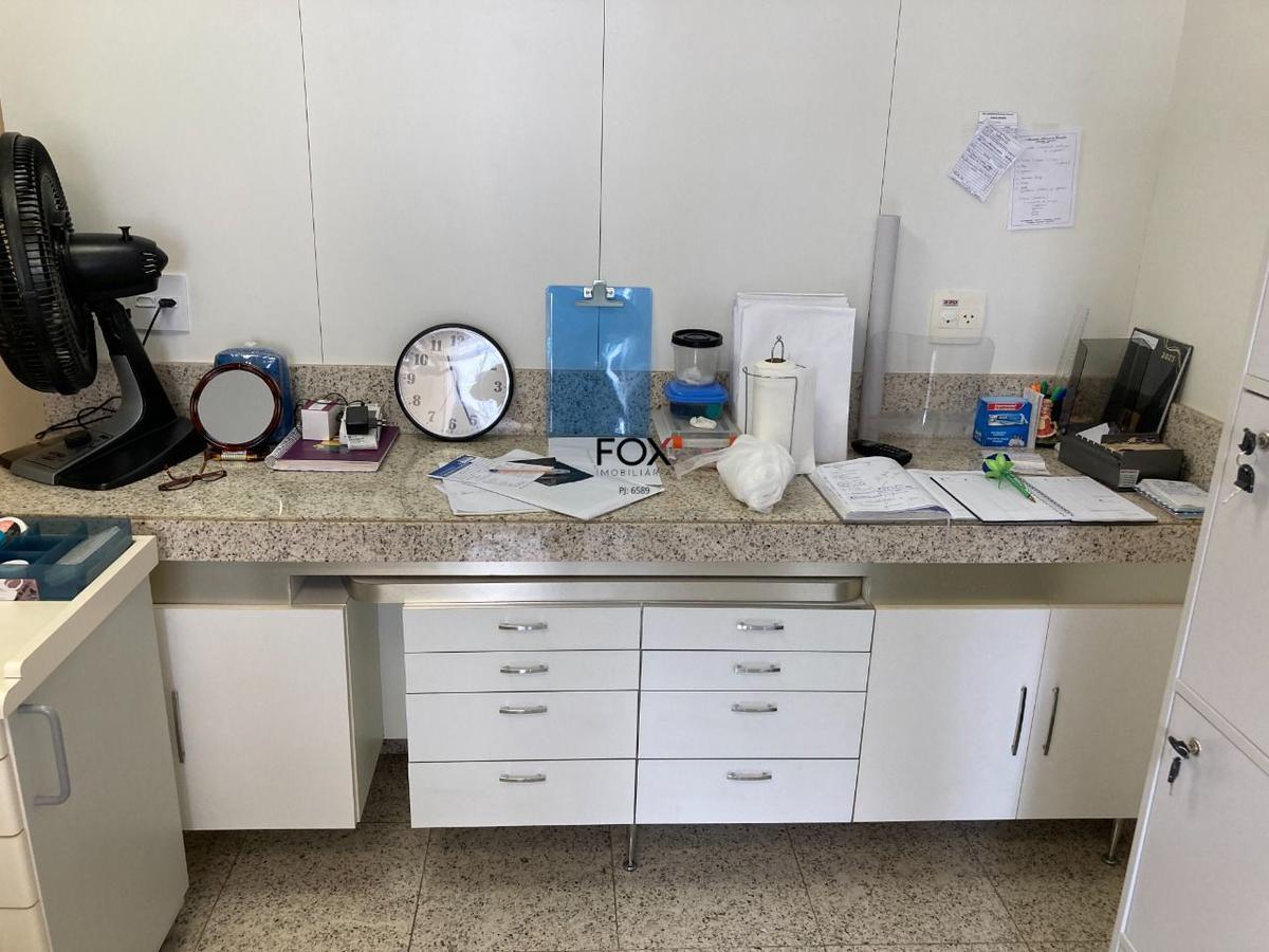 Sala, Funcionários, 0 Quarto, 1 Vaga