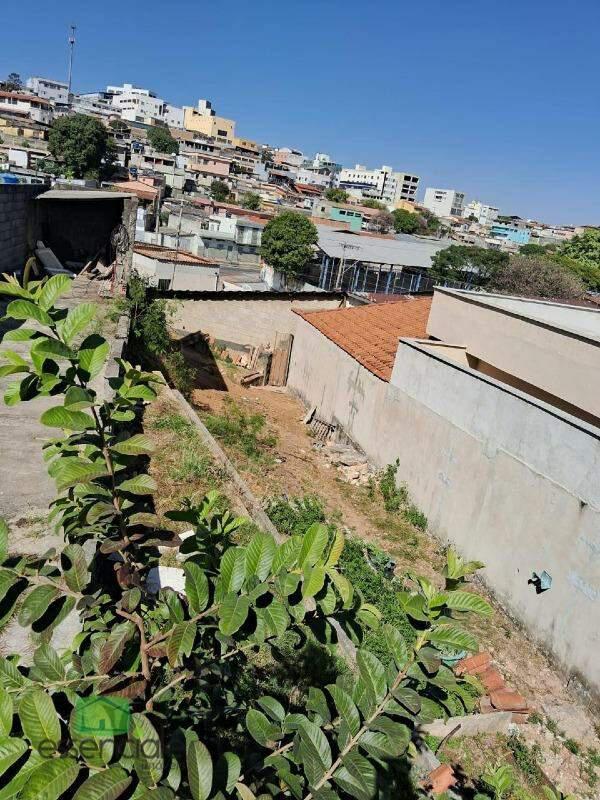 Lote, Industrial, 0 Quarto, 0 Vaga
