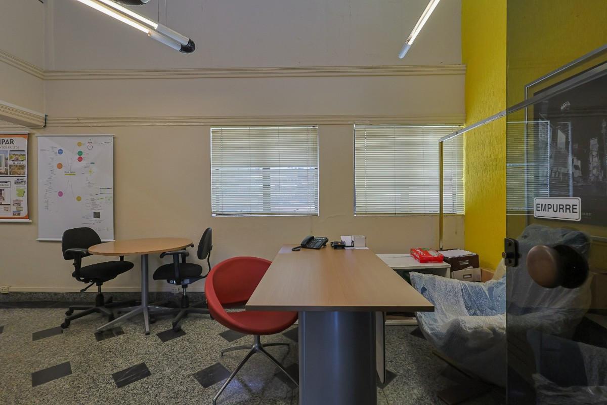 Andar, Estoril, 0 Quarto, 0 Vaga