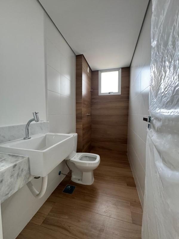Apartamento, Sagrada Família, 3 Quartos, 2 Vagas, 1 Suíte