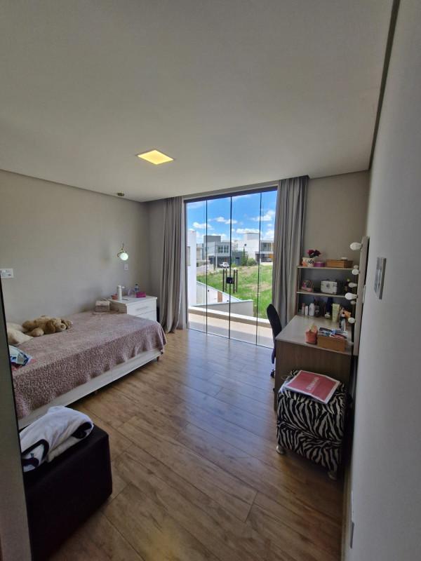 Casa, Residencial Park I, 4 Quartos, 6 Vagas, 2 Suítes