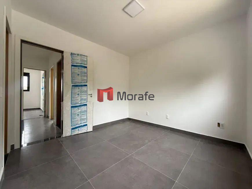 Casa, Santa Branca, 3 Quartos, 2 Vagas, 1 Suíte