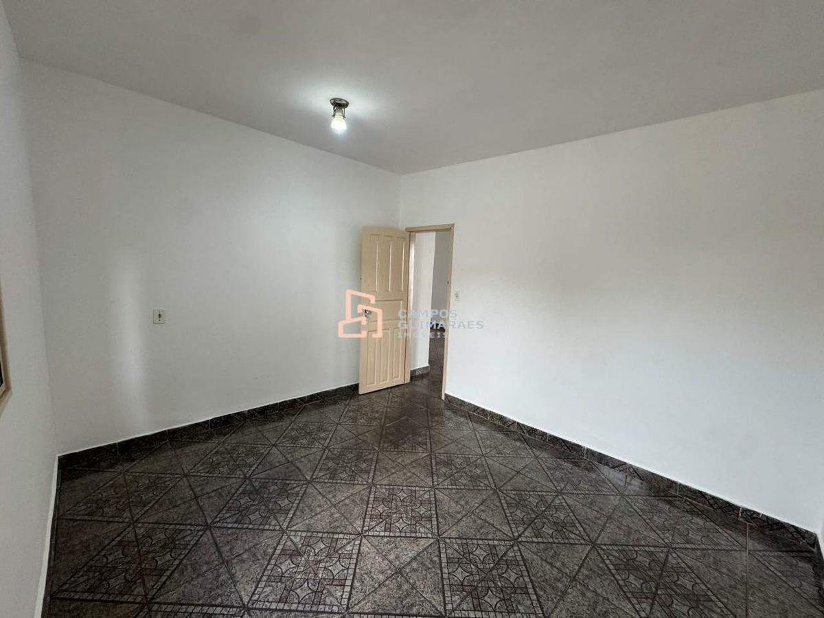 Casa, Tirol, 3 Quartos, 4 Vagas