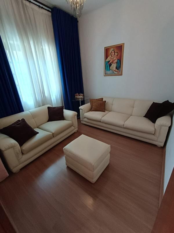 Casa, Nova Suíssa, 5 Quartos, 2 Vagas