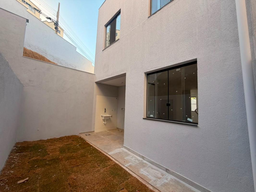 Casa, Manacás, 3 Quartos, 2 Vagas, 1 Suíte