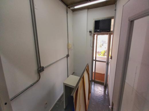 Sala, Funcionários, 0 Quarto, 4 Vagas