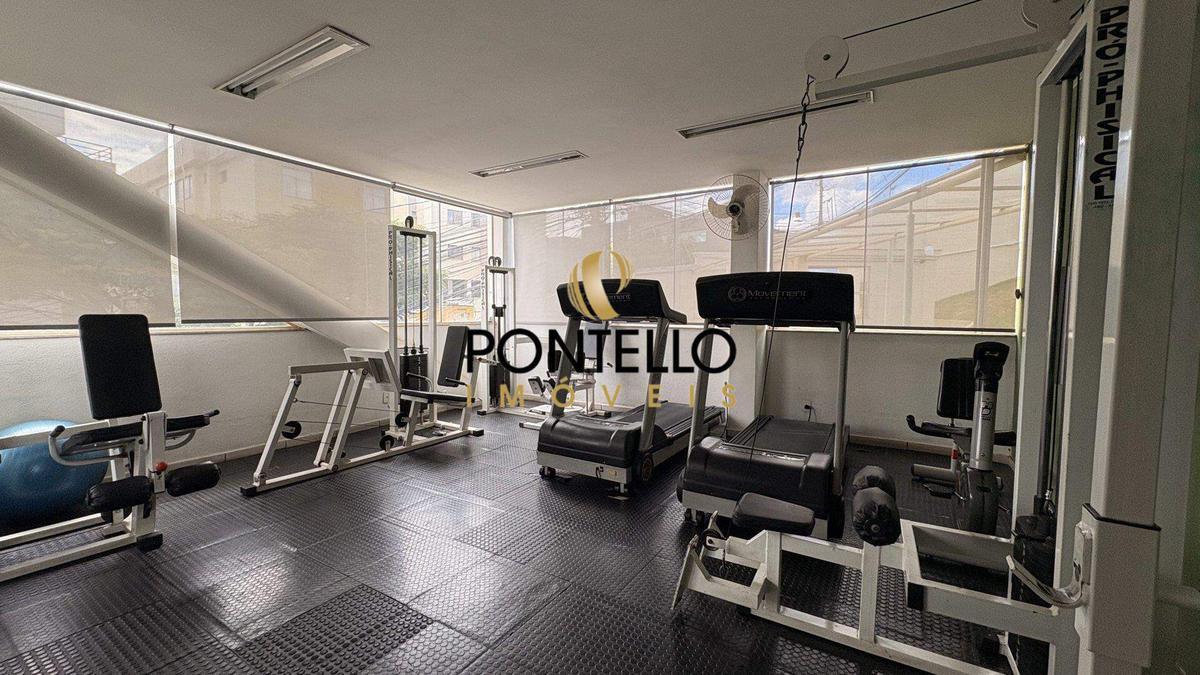 Apartamento, Estoril, 2 Quartos, 1 Vaga, 1 Suíte