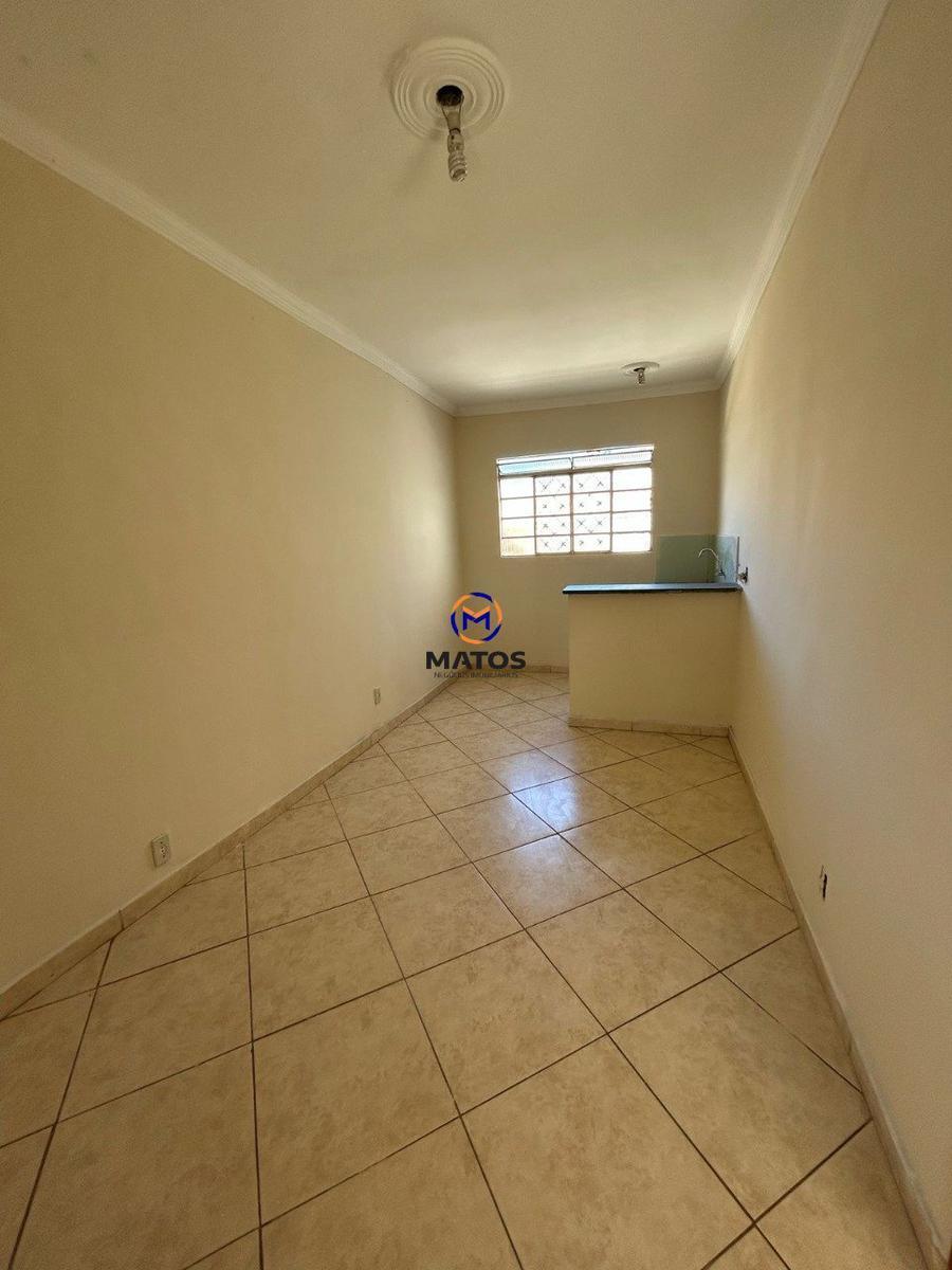 Casa, São Benedito, 3 Quartos, 3 Vagas, 1 Suíte