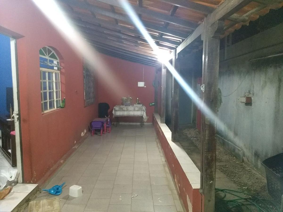 Casa Comercial, Dom Bosco, 2 Quartos, 3 Vagas