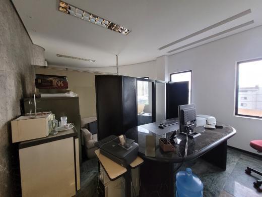 Sala, Luxemburgo, 1 Vaga