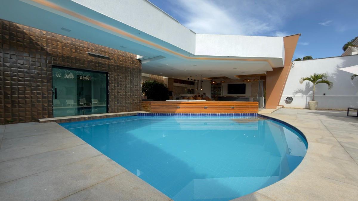 Casa, São Luiz (pampulha), 4 Quartos, 16 Vagas, 2 Suítes