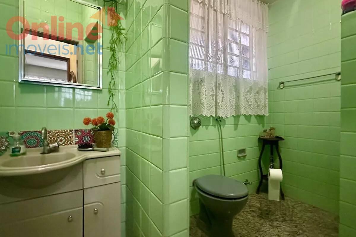 Casa, Serra, 4 Quartos, 0 Vaga, 1 Suíte