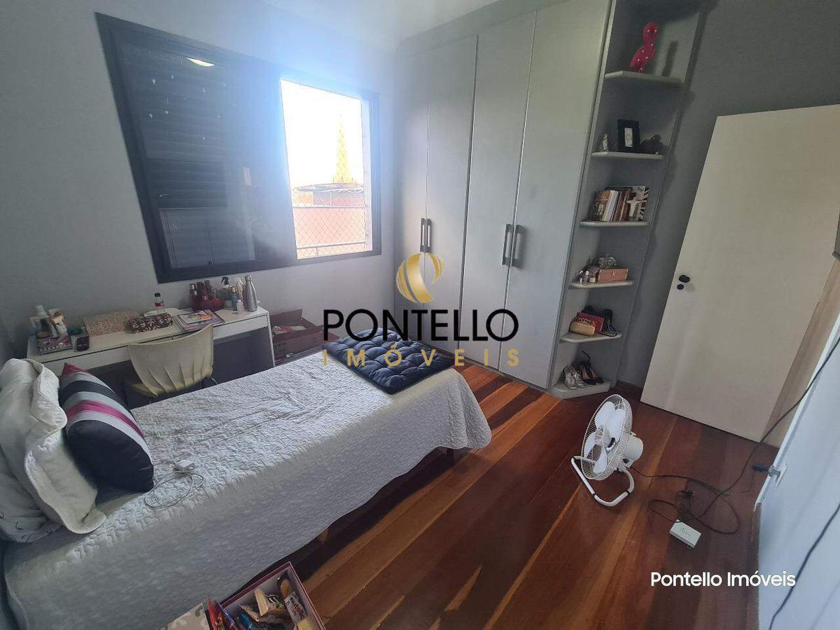Casa, Caiçaras, 5 Quartos, 4 Vagas, 1 Suíte