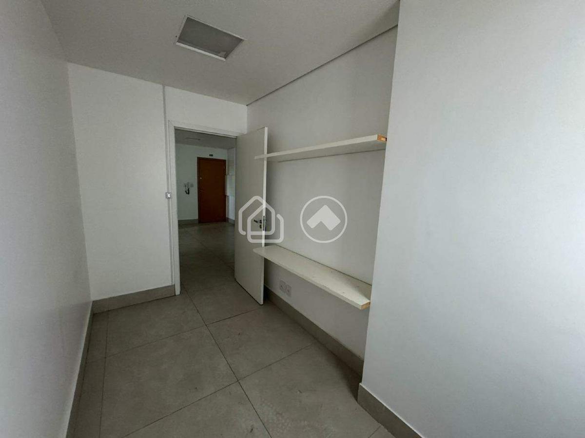 Sala, Estoril, 1 Vaga