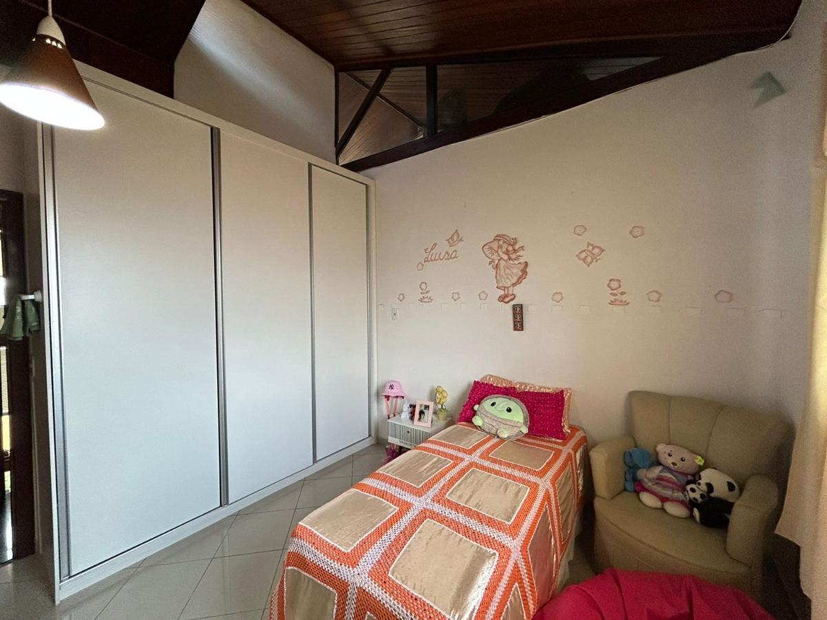 Casa, Pirajá, 4 Quartos, 4 Vagas, 2 Suítes