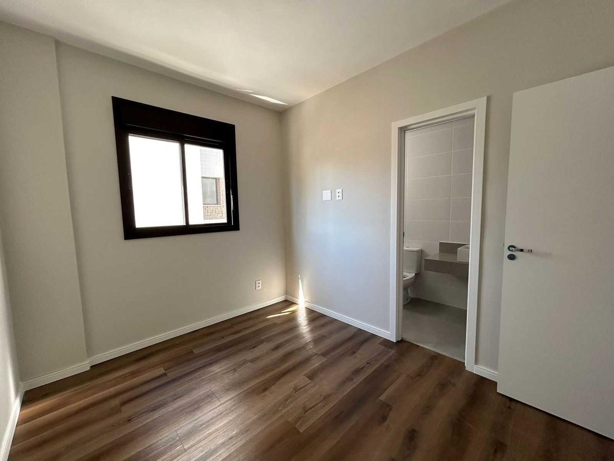Apartamento, Castelo, 4 Quartos, 2 Vagas, 2 Suítes