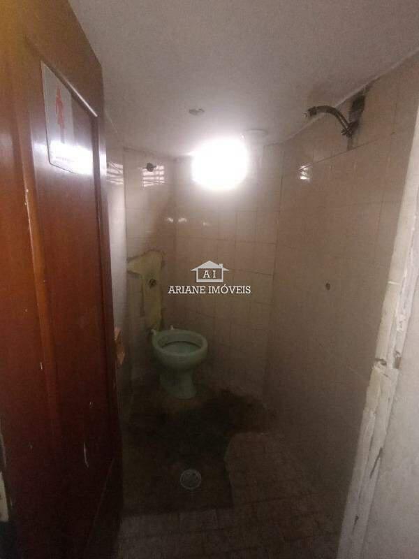 Andar, Centro, 0 Quarto, 0 Vaga
