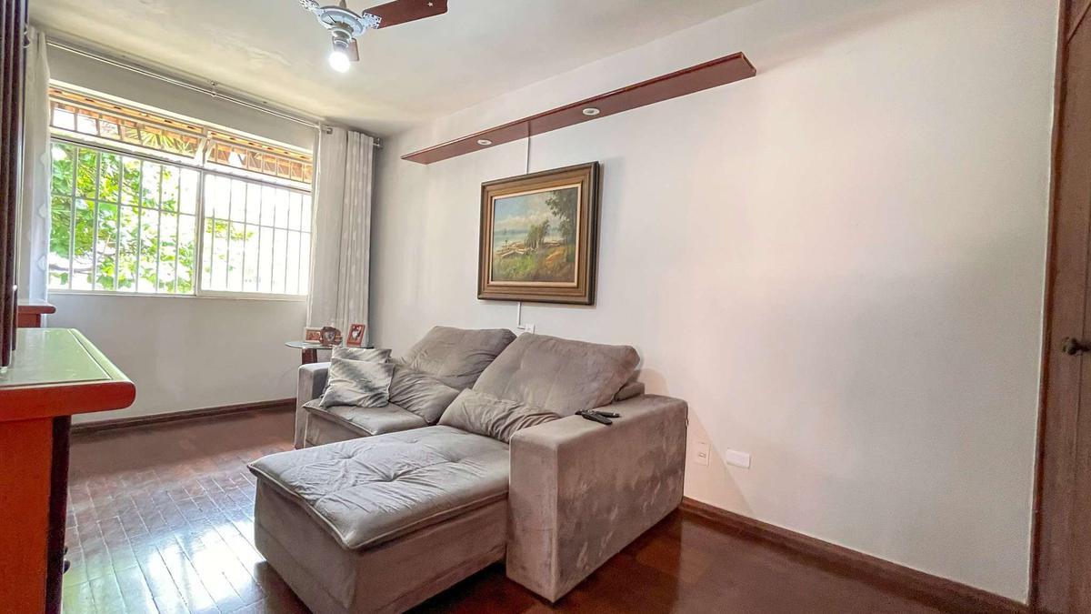 Casa, Serra, 4 Quartos, 2 Vagas, 2 Suítes