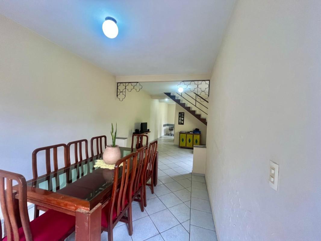 Casa, Santa Terezinha, 3 Quartos, 3 Vagas