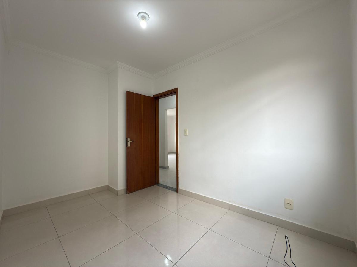 Apartamento, Santa Branca, 3 Quartos, 2 Vagas, 1 Suíte