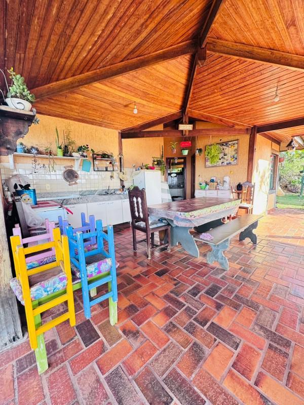 Casa, Serra dos Bandeirantes, 4 Quartos, 2 Vagas, 1 Suíte