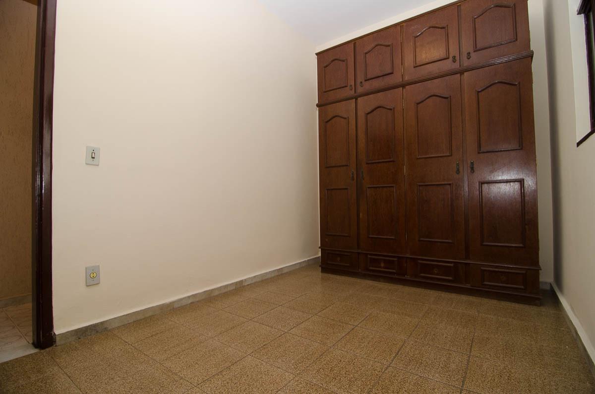 Casa, Tirol, 2 Quartos, 2 Vagas