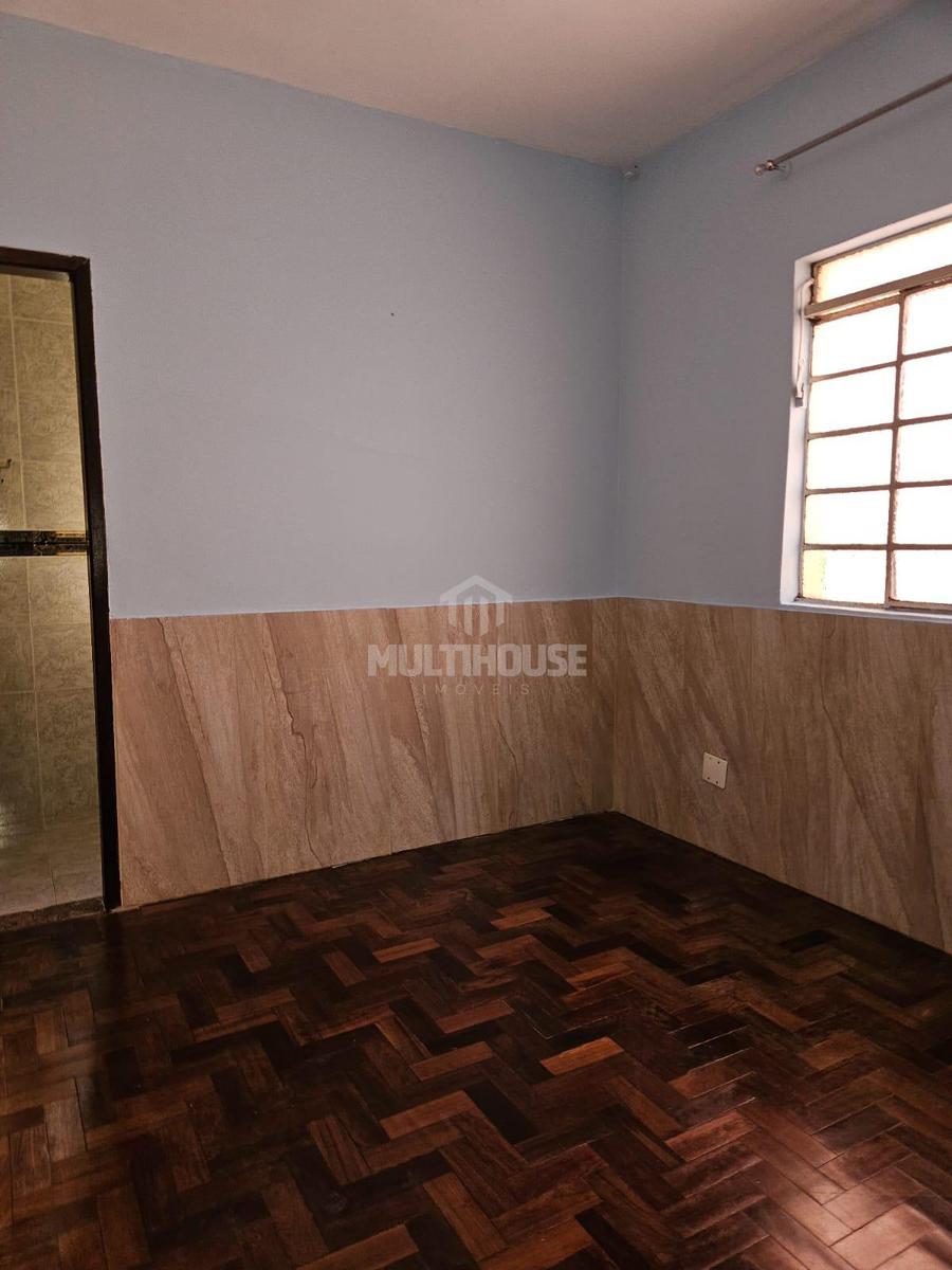 Casa, Santa Branca, 2 Quartos, 0 Vaga, 1 Suíte