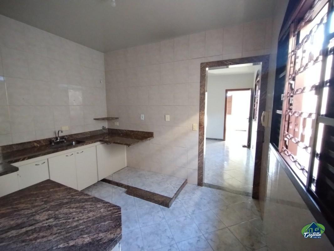 Casa, Aparecida, 3 Quartos, 5 Vagas, 1 Suíte